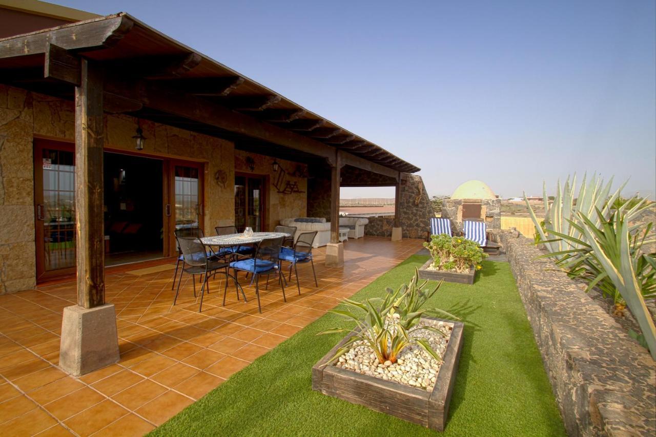Villa Los Volcanes El Charco  Buitenkant foto