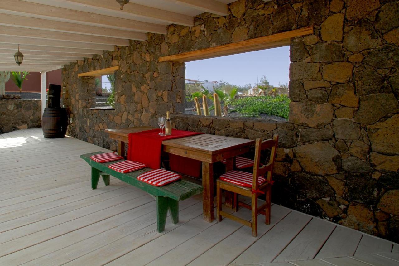 Villa Los Volcanes El Charco  Buitenkant foto